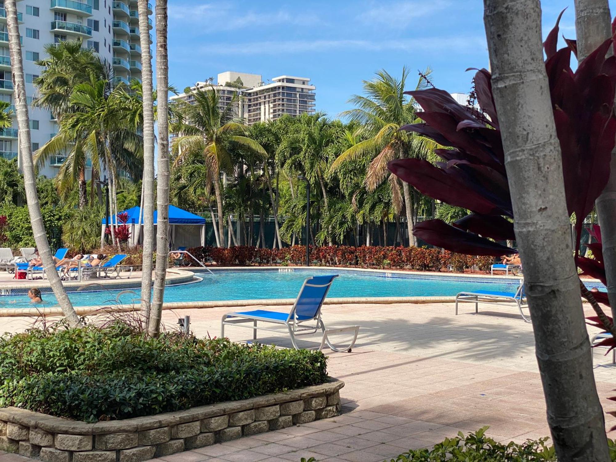 Sunny Isles Condo Resort Miami Beach Exteriör bild